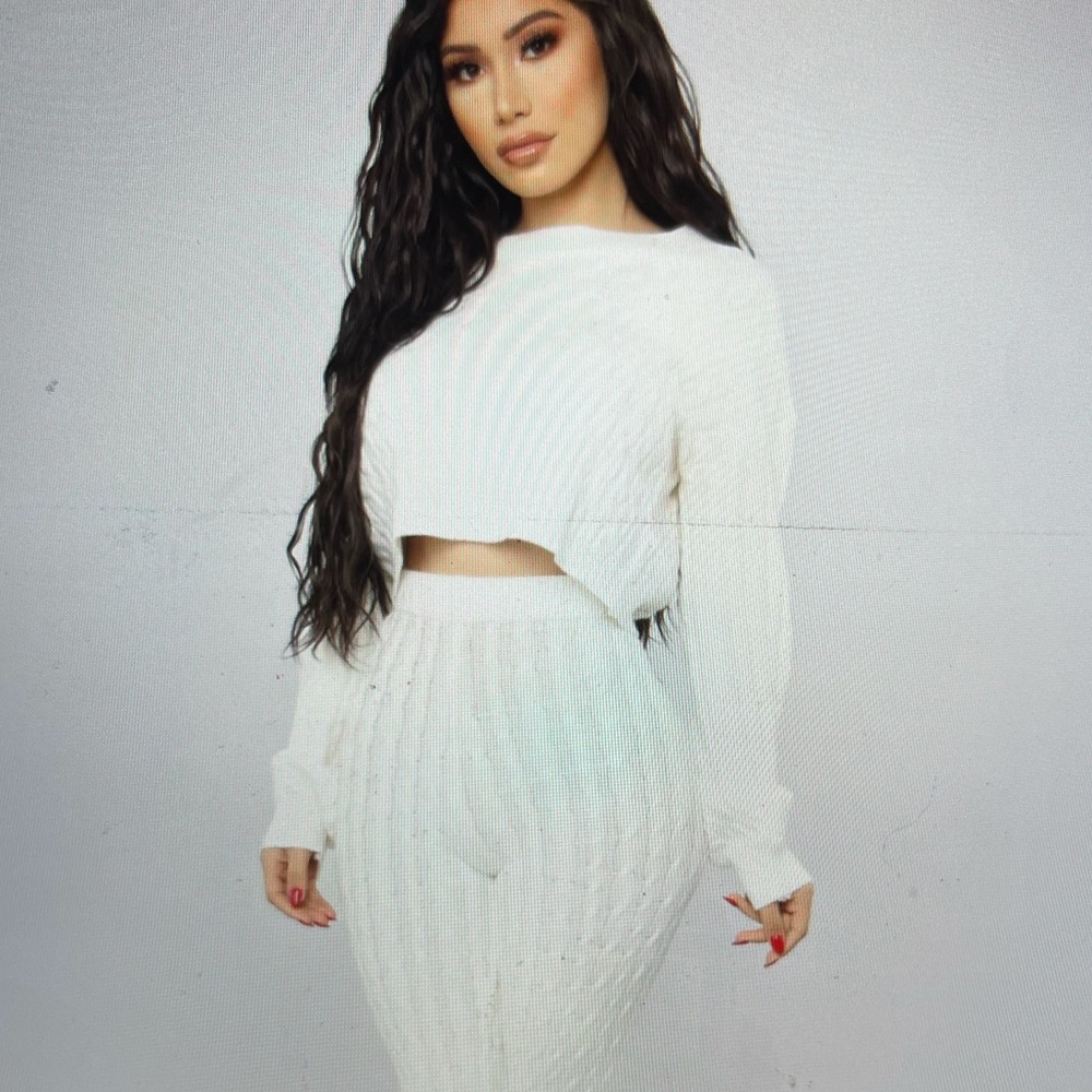 Fashion nova NWT 2 piece knit sweater top, pants